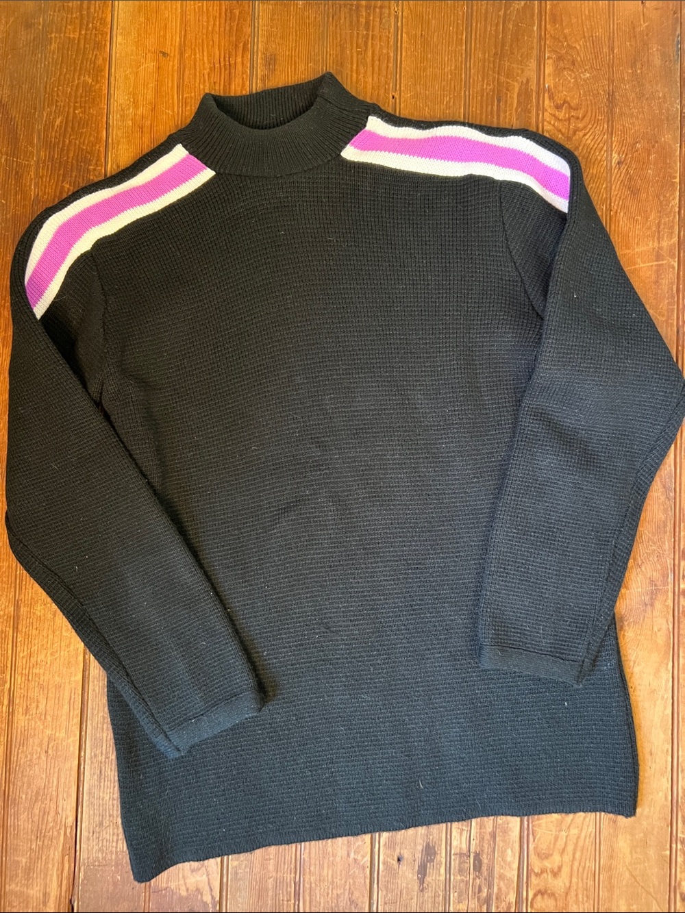 Vintage 70s women’s snowmobile sweater acrylic black lavender arm stripes size m